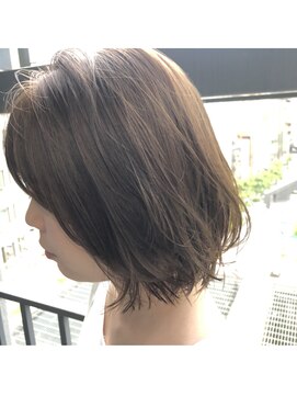 キートス(Kiitos) kiitos西梅田/フォギーベージュ