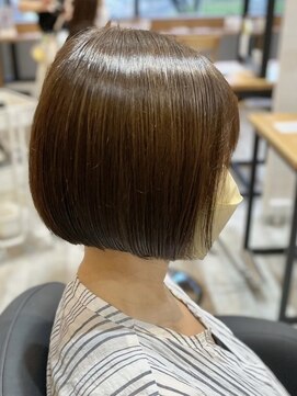 アトリエコア(Atelier Coa) ショートカット前下がりボブショートボブグレージュカラー