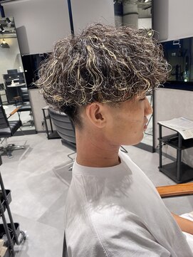 ネクストネオ 静岡(NEXT NEO) NEXT NEO【櫻田】ハイライトメッシュ　強め波巻きパーマ