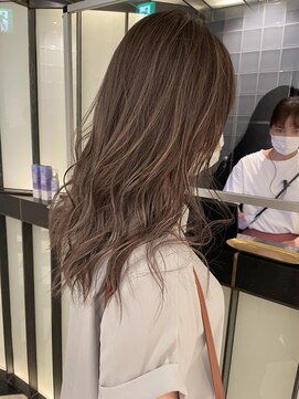 ラパンセ ブラン(LA PENSEE BRUN) 【LAPENSEE yuyama】ナチュラルハイライトカラー