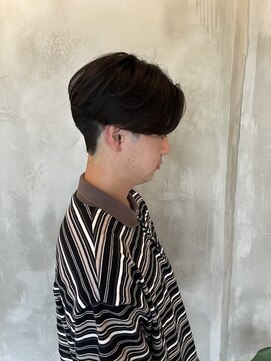 リリアーナ(LILIANA) センターパート　ニュアンスパーマ　池袋美容室