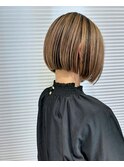 ハイライトを活かして♪スッキリボブスタイル