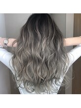 【外国人風グラデーションカラ】ー★ブリーチはしたいけど上の方から明るく抜けるのが怖い方におすすめ