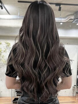 ヘアサロンラルガ 下曽根店(Hair salon Raruga) ハイライトカラーミルクティーベージュレイヤーカット