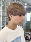 オリーブグレージュメンズアッシュグレージュカラーシルバーヘア