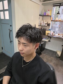 ウル(ulu) 緩ツイスパ