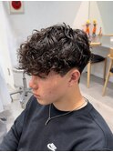 スペインカール×ハイウェイトマッシュで爽やかな印象に