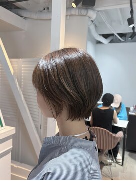 ルミ 上大岡店(Lumi) 後れ毛ショート/小顔ショート/透け感ショート