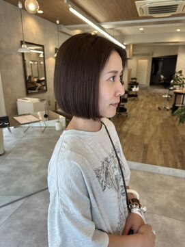 ウタリ(utari) 乾かすだけでまとまるボブ【難波 桜川/髪質改善】