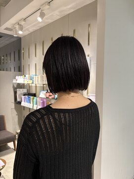 ミリ(milli Produce by ITAKURA) 切りっぱなしボブ