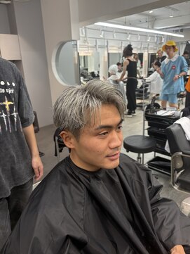 ゴールドシブヤ(GOALD SHIBUYA) アップバングショート