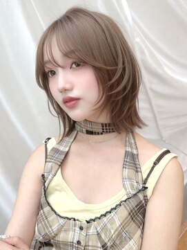 バイオレット 表参道店(Violet) ハッシュカットレイヤーカットブリーチなしシルキーベージュ