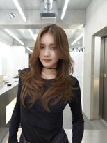 ブラン(Blanc Aoyama) ロング/レイヤーカット/顔まわりカット/ブラウン/ベージュ