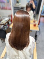 ワンデイ 表参道(oneday)&nbsp;毛先までまとまる◎やわらか仕上げ縮毛矯正｜まとまり艶ロング