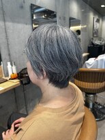 エッジ(EDGE)&nbsp;クセを活かした艶ショート