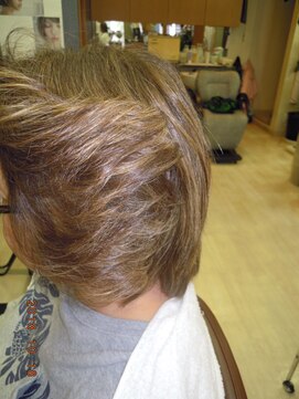 トータルビューティーサロンカワニシ カット・トリートメント