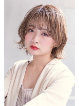 ケイト(kate) [kate] 大宮 ラテベージュ×外ハネミディ