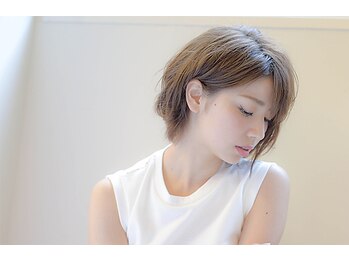 ディーバ(DIVA)の写真/30代以上のオトナ女性から圧倒的支持率♪磨きあげられた技術でどこから見てもキレイが叶う◎