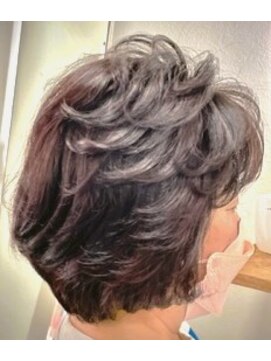 ヘアークラフト サン 住吉店 [ヘアークラフトサン] 大人女性におすすめ◎ミディアムボブ