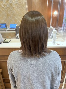 ザック ヴィ(ZACC  vie) オリーブベージュ / 結べるボブ