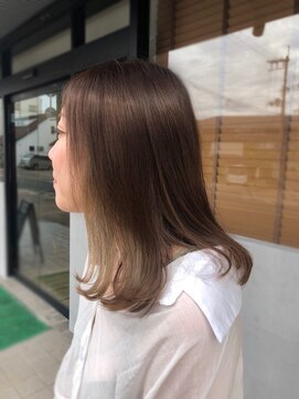リアン(Lien) 大人可愛い外ハネイヤリングカラー