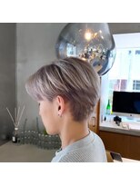 ニーイチイチ(211) メンズハイトーンカラー＾＾