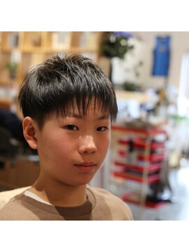 クラップスガクエン(CLAPS GAKUEN) 洗いざらしでもキマル小学生のツーブロ