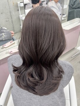 エヌアイ オモテサンドウ(ni omotesando) 暖色系ブラウン/チョコカラー