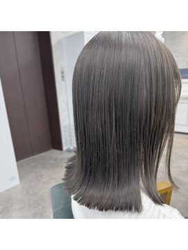 リミットバイアフィナー 大宮店(limit by Afinar) オリーブグレージュ