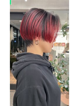 ナル(nalu.) レッドカラー/バーガンディー/赤茶色/ハンサムショート/ブリーチ