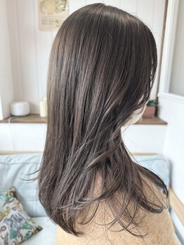 ハンズ(HANDs)の写真/「360°美女!?」こだわりのレイヤーカットと小顔になれる顔周りカットが自慢！