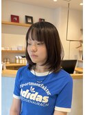湿気でも大丈夫ストレートパーマにサラッと軽めのレイヤー