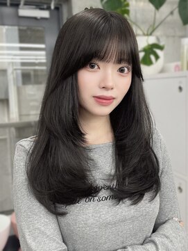 エヌアイ オモテサンドウ(ni omotesando) 大人シンプル韓国レイヤーカット＊うるツヤ暗髪ダークグレージュ