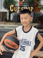 フォーコーナーズ(Four Corners)&nbsp;キッズカットフェード刈り上げ男の子髪型