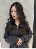グレージュ×ローレイヤー