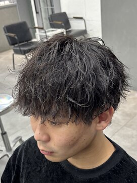 オーバルバイアピッシュ(OVARL by apish) ツイスパ/メンズパーマ/縦落ちパーマ