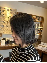 ワカバ(WAKABA)&nbsp;切りっぱなしボブ