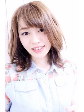 ディー(dee) dee ハイベージュ×インナーグレー