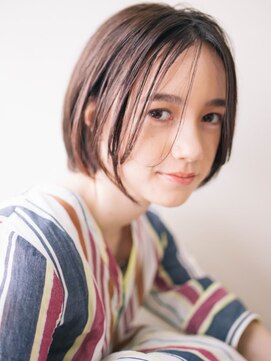 ピズムハク(PISM hak) アンニュイムードボブ/アースカラー/ミニボブ/似合わせカット