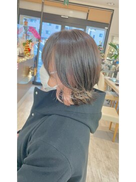 クレア(CREA) ミディアムウルフ×ベビーピンク