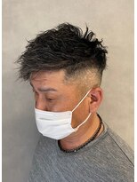 ソアー 新大阪(SOAR)&nbsp;刈り上げツイストスパイラルホワイトハイライト【新大阪】