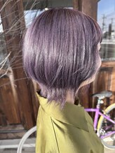 フランジェッタヘアー(Frangetta hair) ブリーチカラー