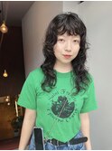 20代30代大人可愛いロングウルフくせ毛風パーマスパイラル