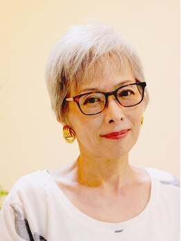 カリマ(Kalima)の写真/【中井駅すぐ】30～50代の大人女性に人気＊丁寧に白髪を染めて、お客様の魅力を引き出してくれる♪
