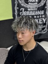 ケースタイル(K-style)&nbsp;ハイライト（メッシュ）ツイストパーマ