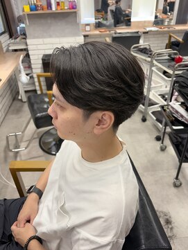 モク(mok) 曲がる縮毛矯正で地毛風ストレートへ！