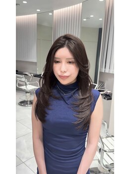 ハルキミナトジャパン 広島並木通り店(HARUKI MINATO japan)の写真/レイヤーで、いつもの私をもっと美しく。上品・大人女性向け。トレンドと日常の美しさを両立。