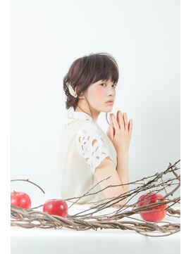エルマノ 仙川(L mano) 三つ編みで作る簡単ルーズなヘアアレンジ♪[Lmano仙川]