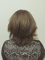 ビグディーサロン(BIGOUDI salon koshien)&nbsp;【ISAACBLANCO】大人可愛いグレージュショートボブ