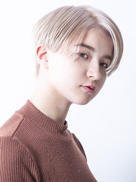 ペンテ(Pente) タイトショート